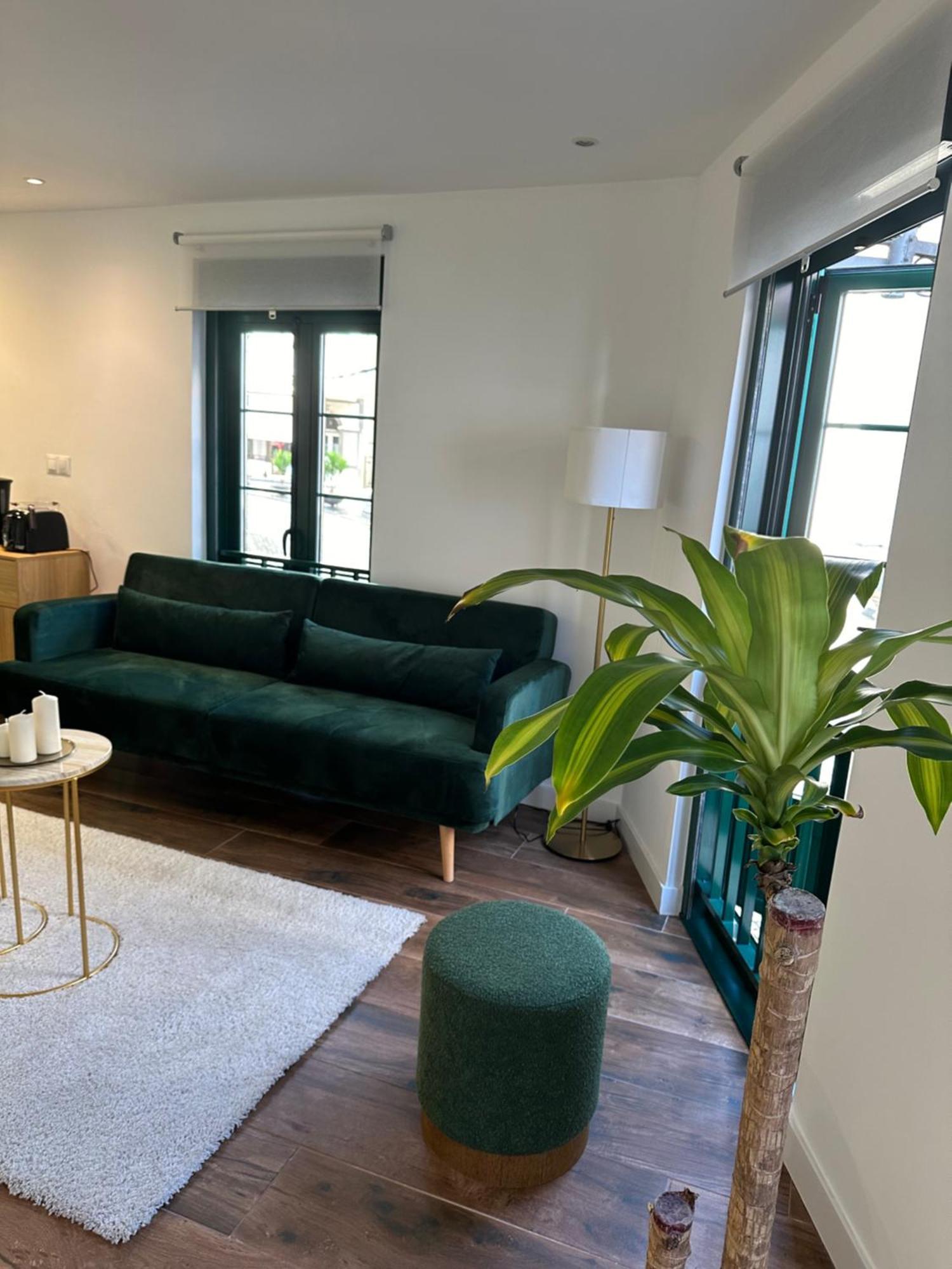 Apartamentos Urbanin I Plaza Ayuntamiento Кудільєро Екстер'єр фото